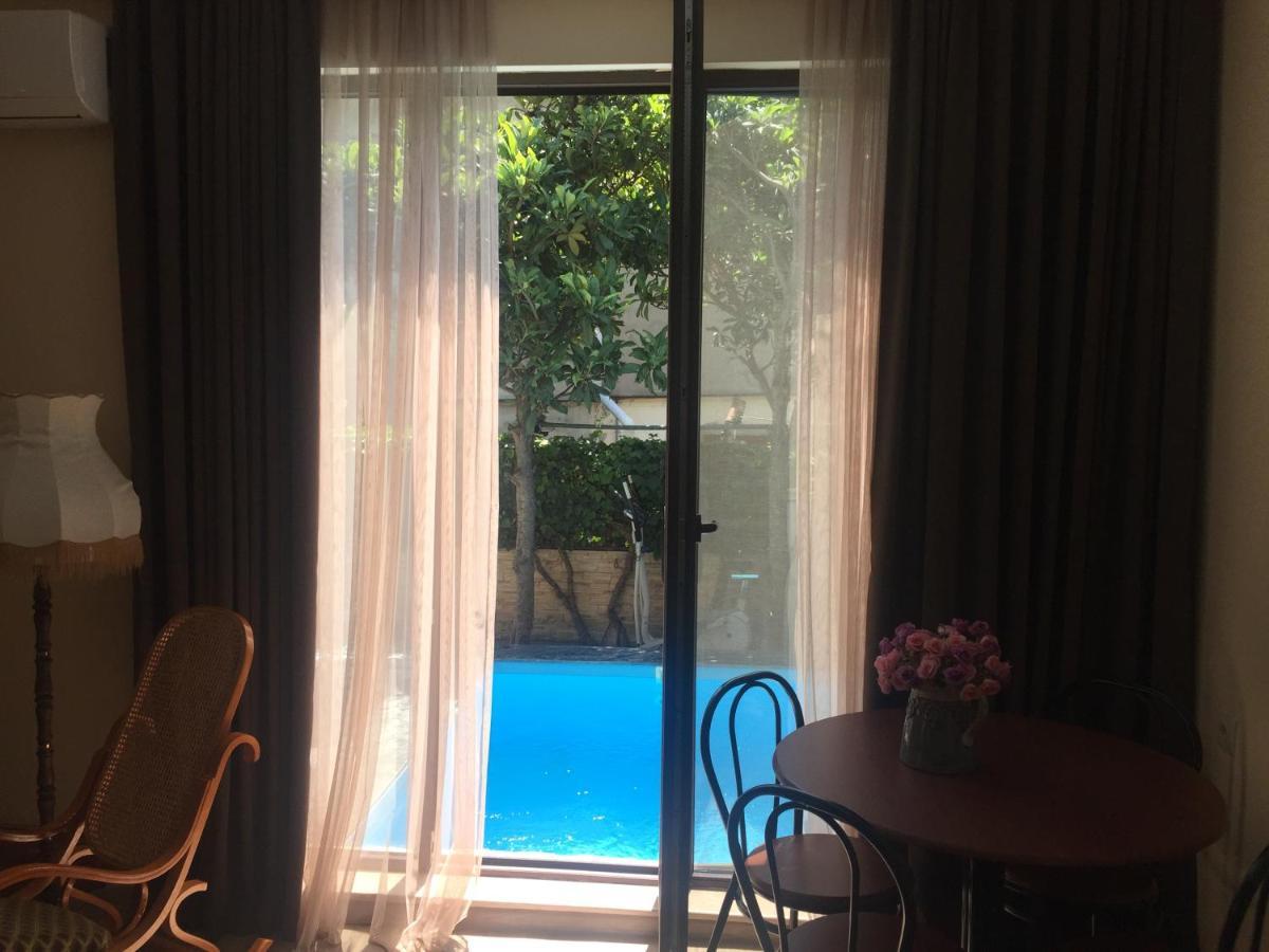 House 41 Bed & Breakfast Tbilisi Bagian luar foto