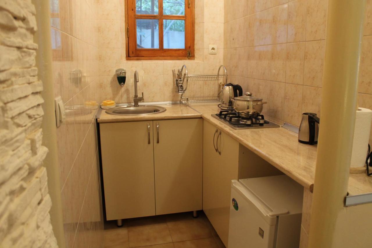 House 41 Bed & Breakfast Tbilisi Bagian luar foto